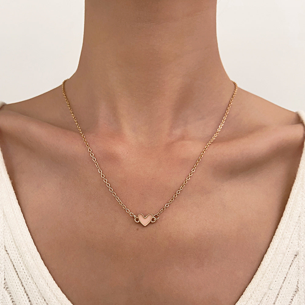 Wholesale All-match love necklace simple high-end peach heart pendant